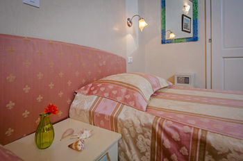 Residence Marco Polo Rovinj Eksteriør billede